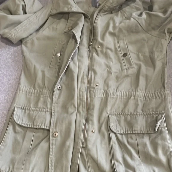 Matty M Army Green Utility anorak style Jacket with optional folded sleeves - Picture 12 of 13